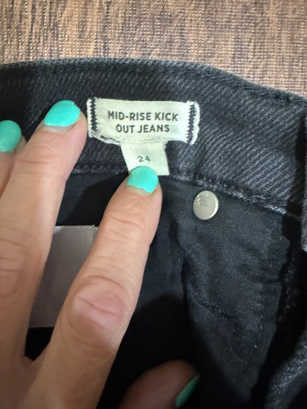Madewell Kick Out Crop Mid-Rise Jeans Black Size 24 - Picture 8 of 10